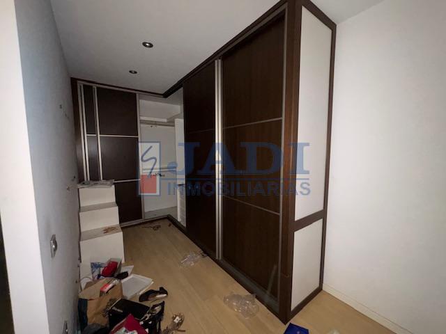 Venta de casa en Valdepeñas