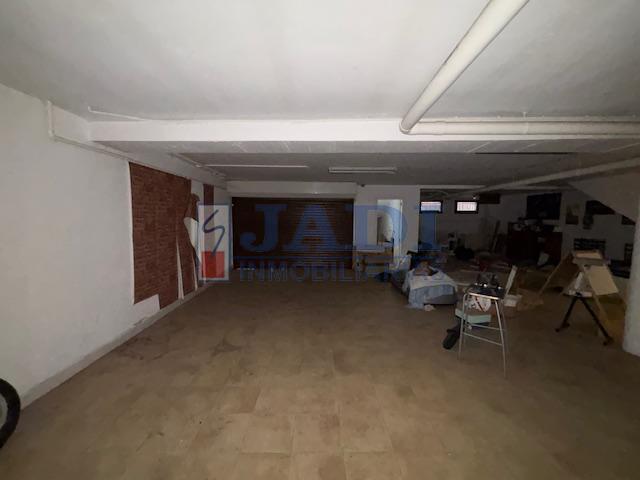 Venta de casa en Valdepeñas