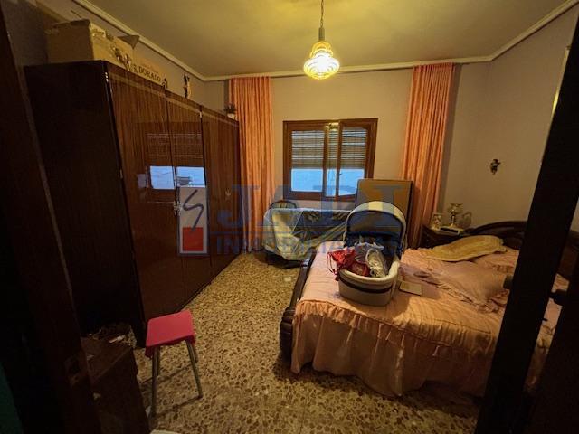 Venta de piso en Valdepeñas