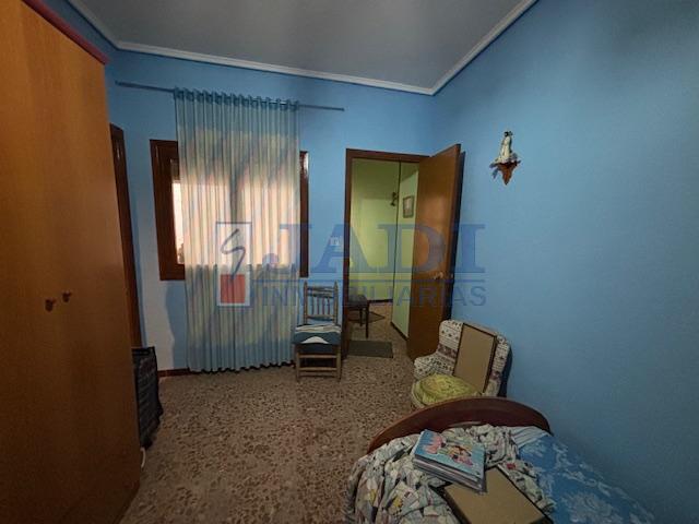 Venta de piso en Valdepeñas