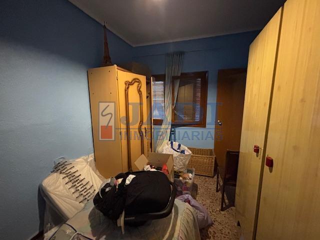 Venta de piso en Valdepeñas