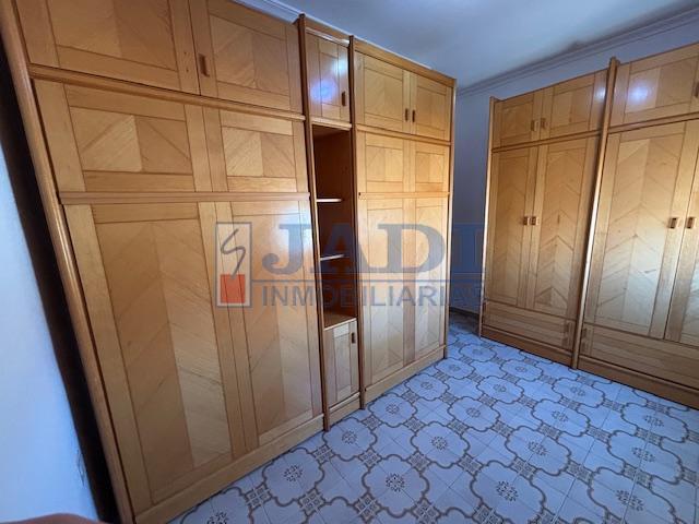 Venta de piso en Valdepeñas