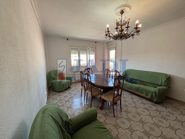 Venta de piso en Valdepeñas