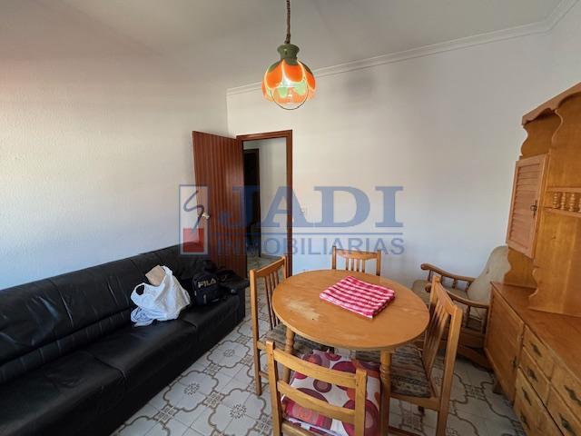 Venta de piso en Valdepeñas