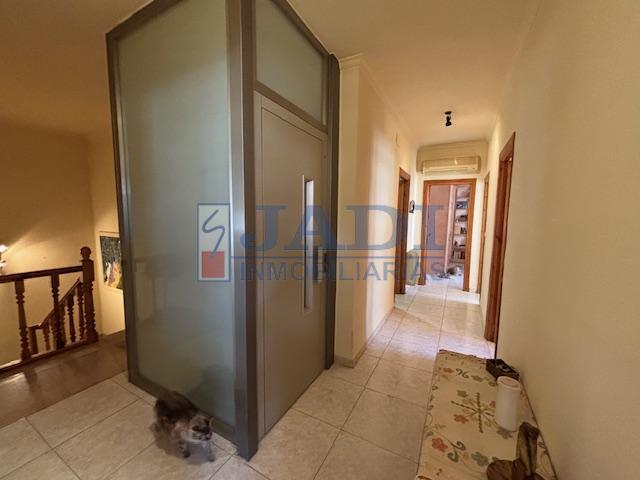 Venta de casa en Valdepeñas