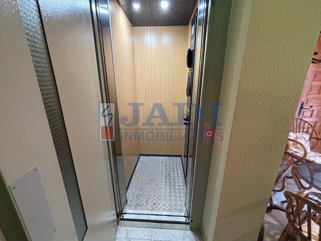 Venta de casa en Valdepeñas