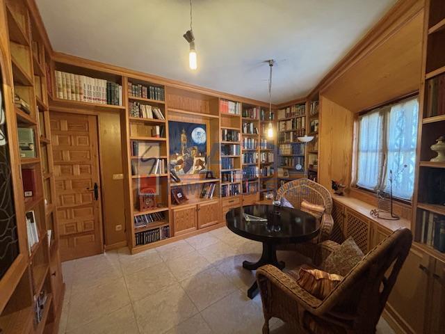 Venta de casa en Valdepeñas