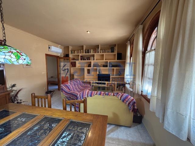 Venta de casa en Valdepeñas