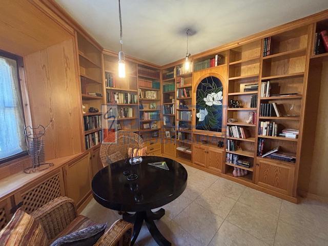 Venta de casa en Valdepeñas