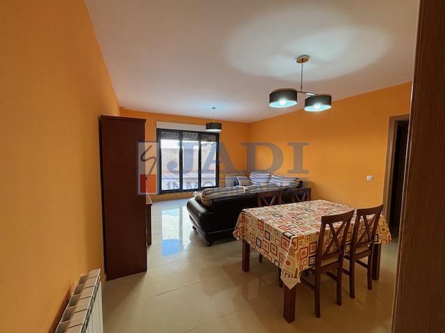 Venta de piso en Valdepeñas