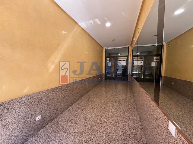 Venta de piso en Valdepeñas