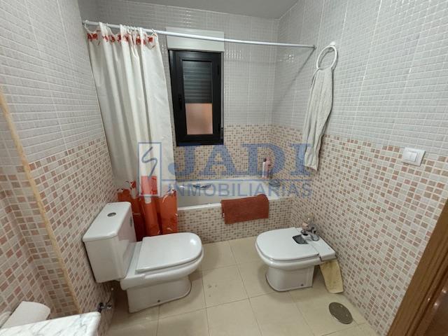 Venta de piso en Valdepeñas