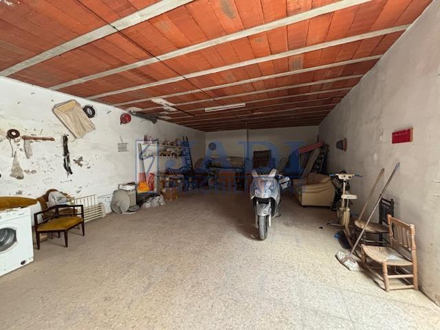 Venta de casa en Valdepeñas
