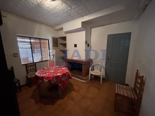 Venta de casa en Valdepeñas