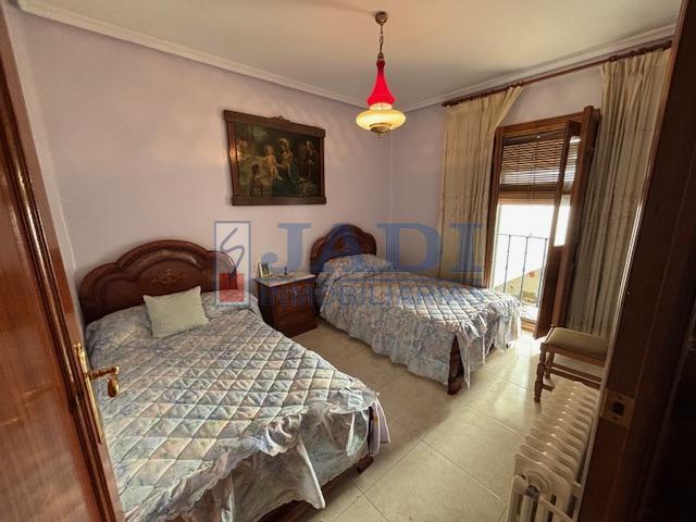 Venta de casa en Valdepeñas