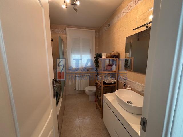 Venta de piso en Valdepeñas