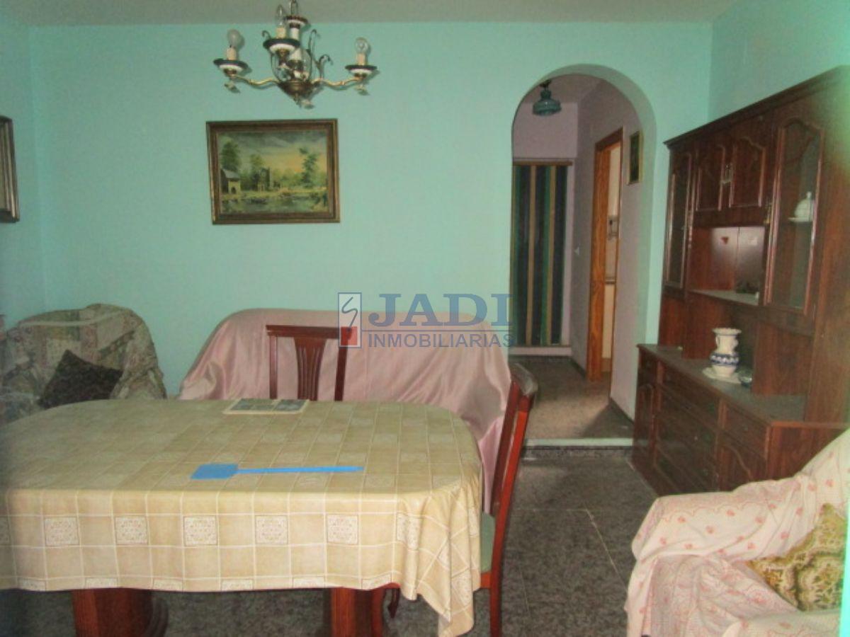 For sale of house in Valdepeñas