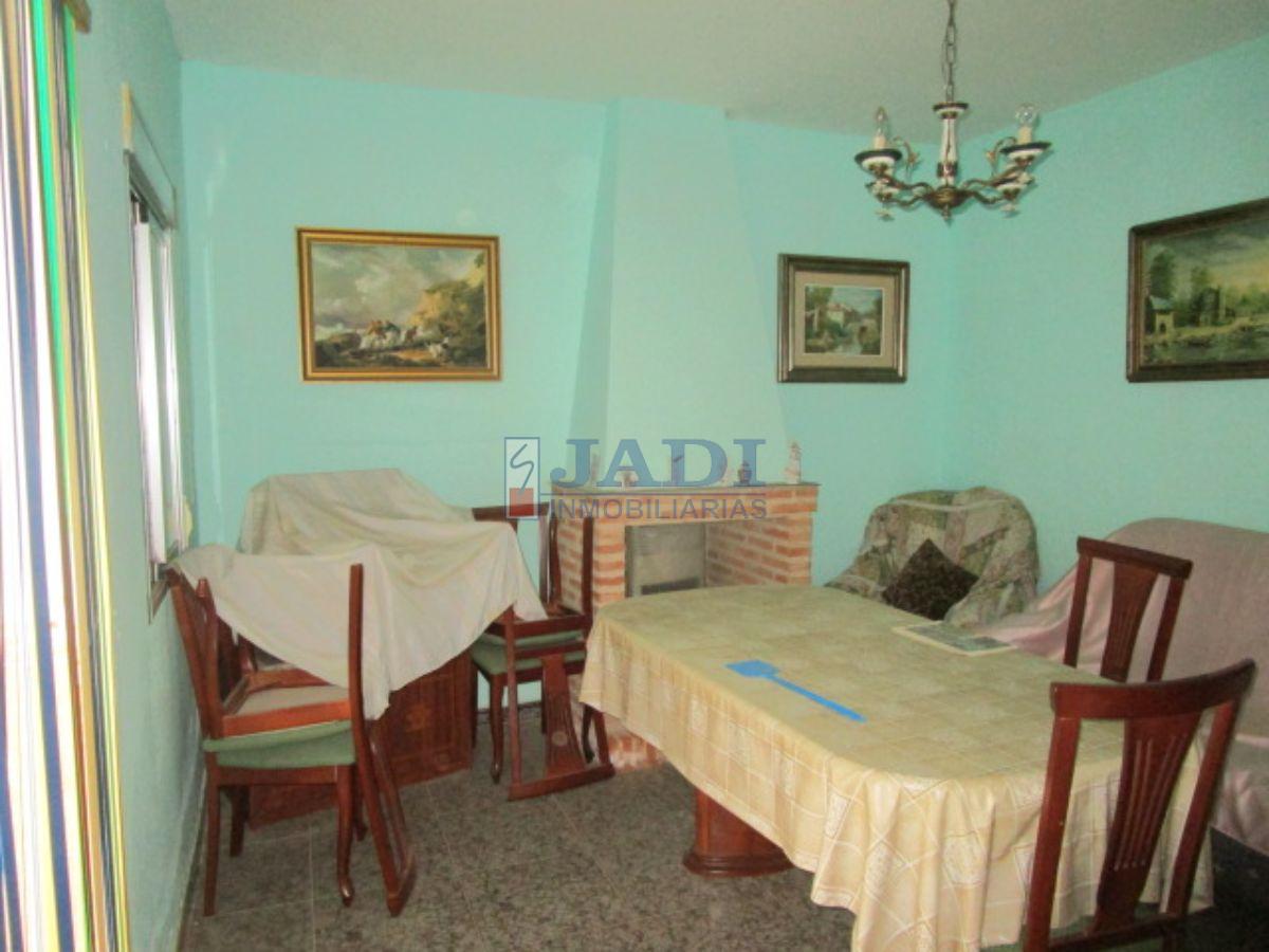 For sale of house in Valdepeñas