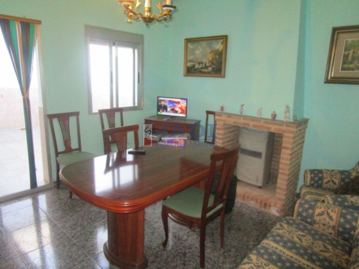 For sale of house in Valdepeñas