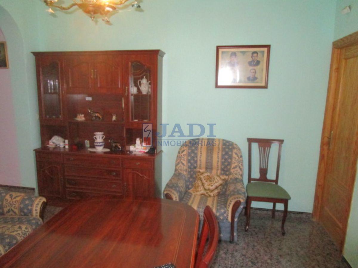 Venta de casa en Valdepeñas