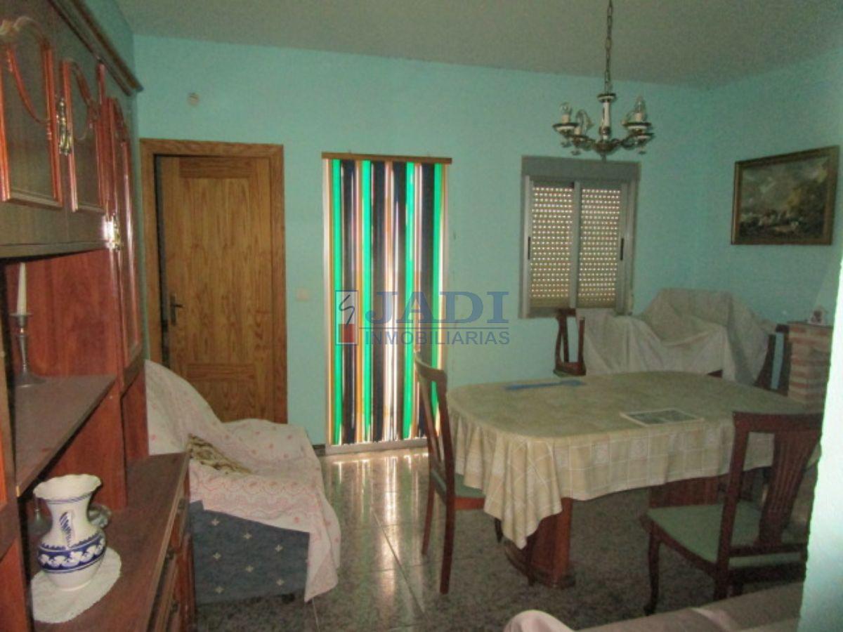 Venta de casa en Valdepeñas