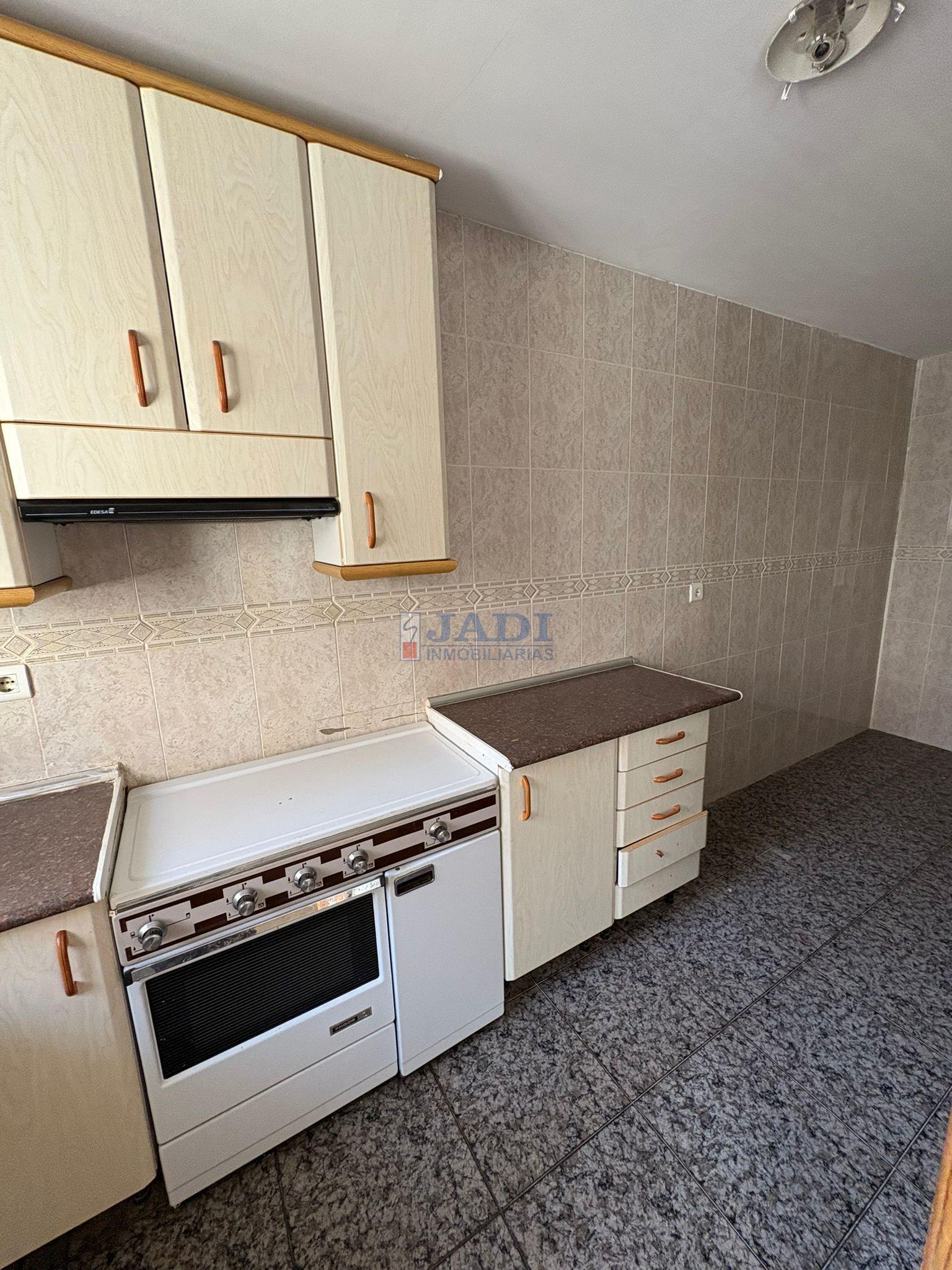 Venta de casa en Valdepeñas
