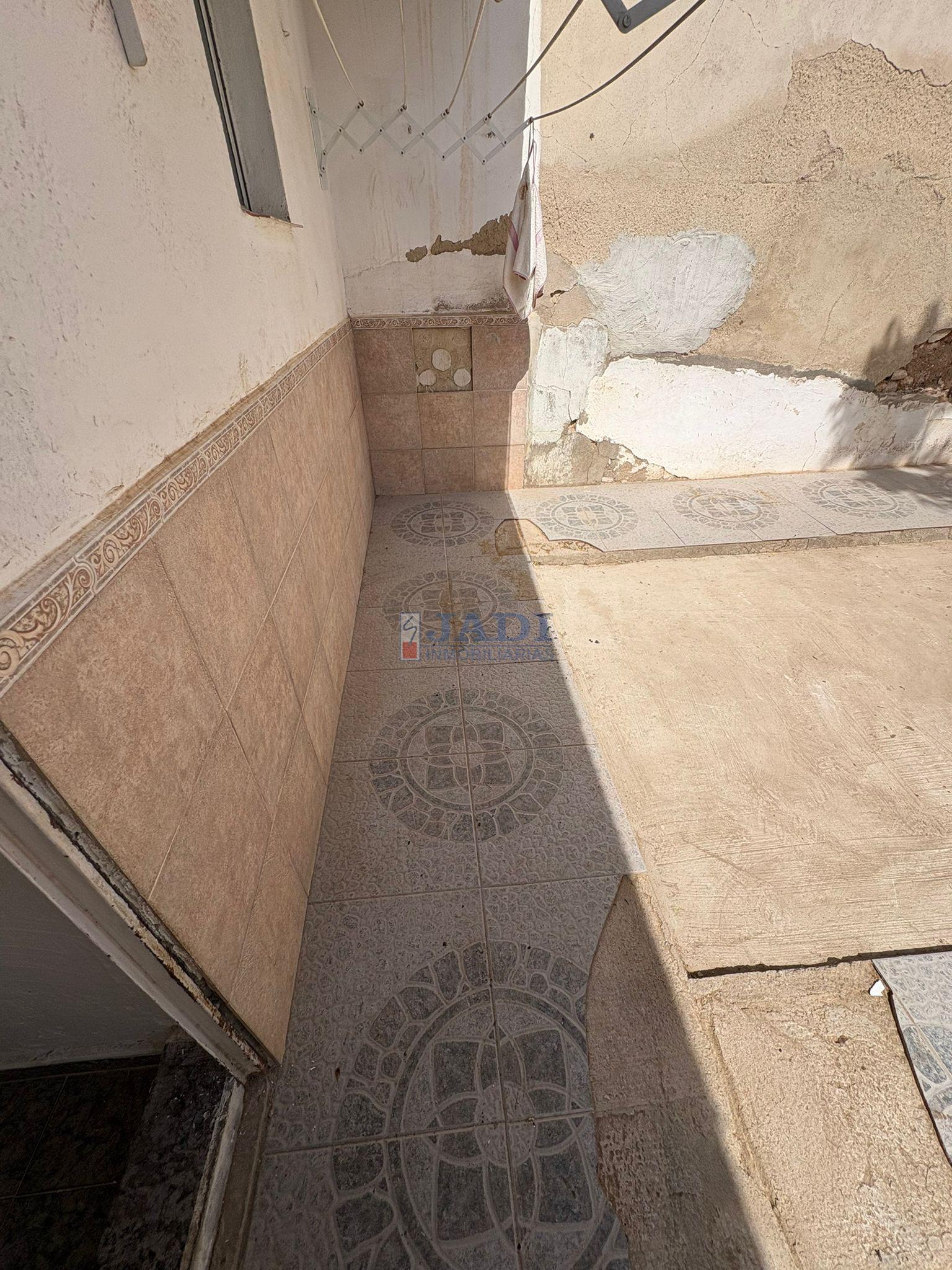 Venta de casa en Valdepeñas
