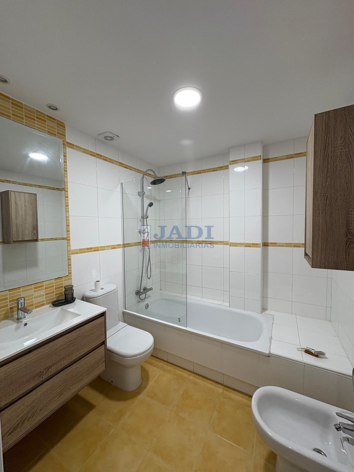 Alquiler de Ático en Valdepeñas