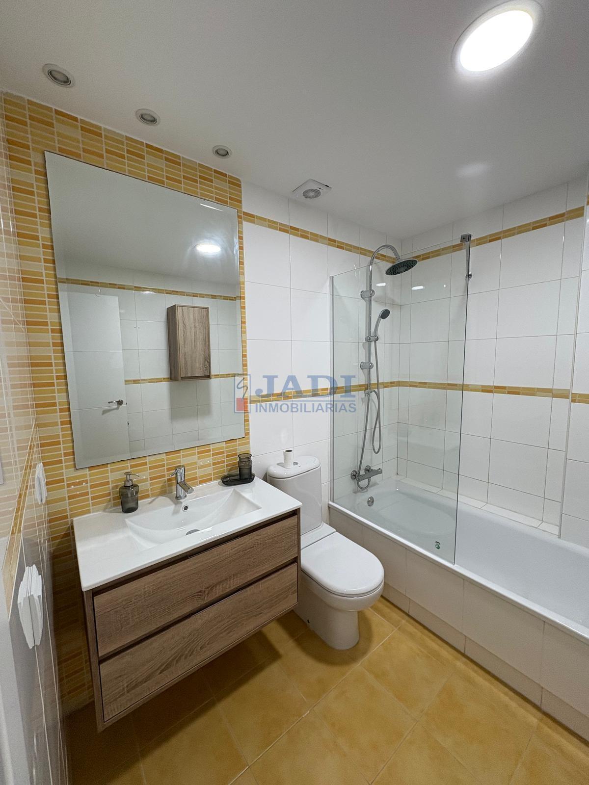 Alquiler de Ático en Valdepeñas