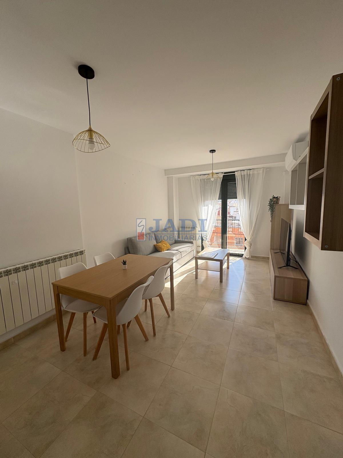 Alquiler de Ático en Valdepeñas