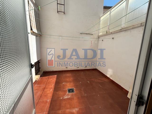 Venta de piso en Valdepeñas