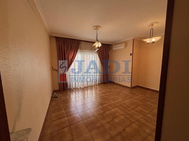 Venta de piso en Valdepeñas