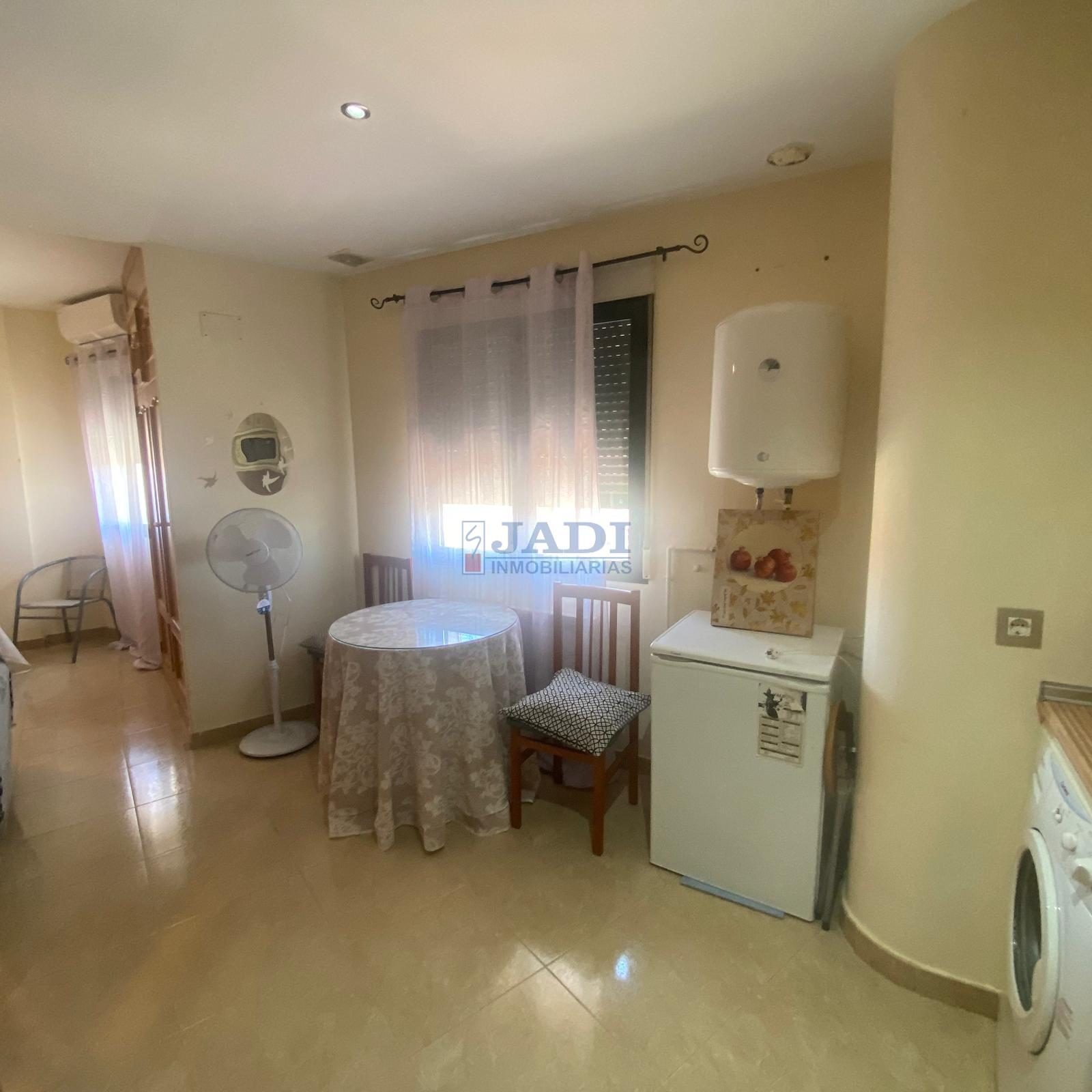 Venta de apartamento en Valdepeñas