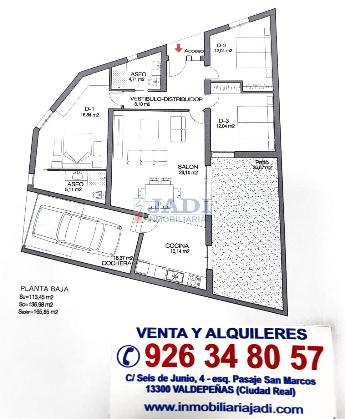 Venta de casa en Valdepeñas