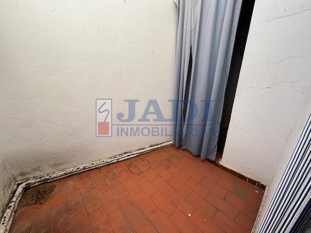 Venta de casa en Valdepeñas