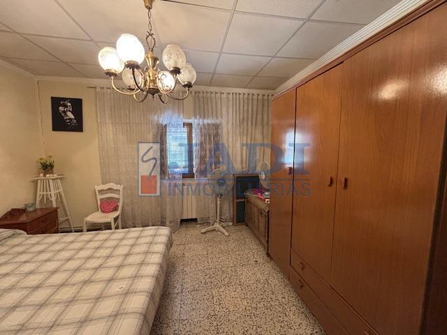 Venta de casa en Valdepeñas