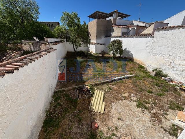 Venta de casa en Valdepeñas