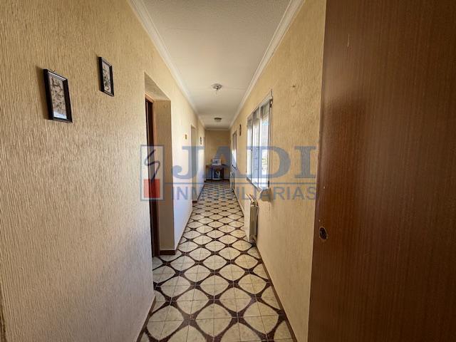 Venta de casa en Valdepeñas