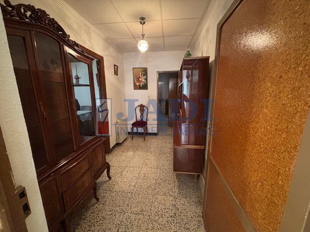 Venta de casa en Valdepeñas