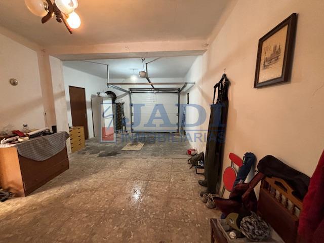 Venta de casa en Valdepeñas
