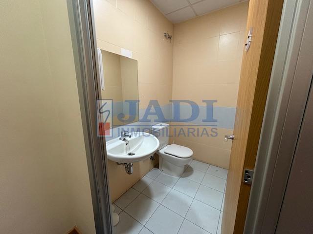 Alquiler de local en Valdepeñas