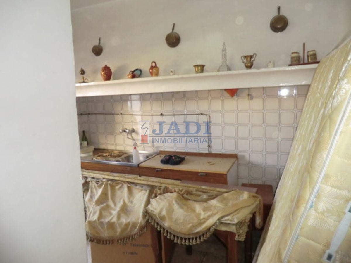 Venda de casa a Valdepeñas