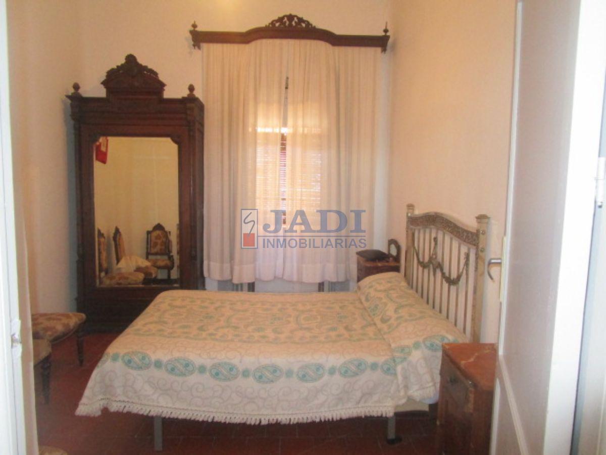 Venda de casa a Valdepeñas