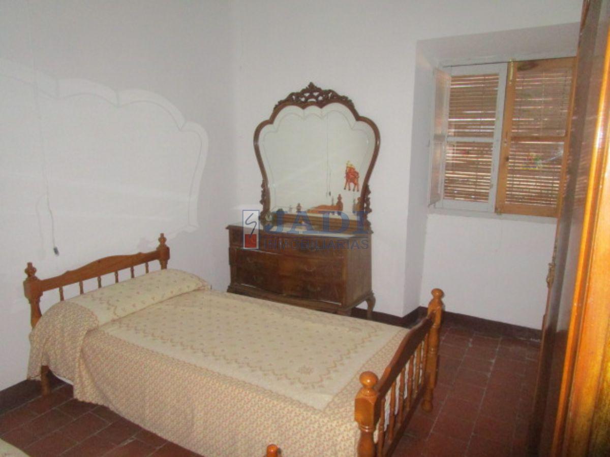 Venda de casa a Valdepeñas