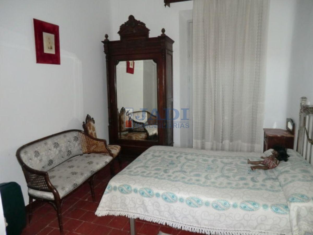 Venda de casa a Valdepeñas