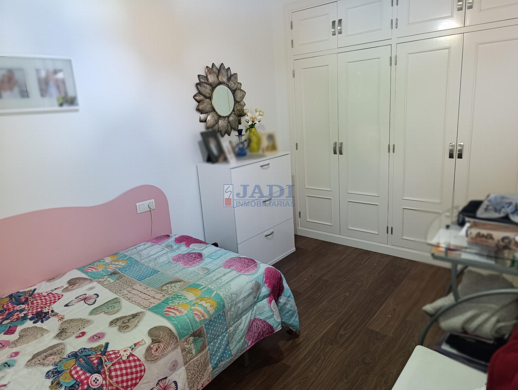 Venta de casa en Valdepeñas