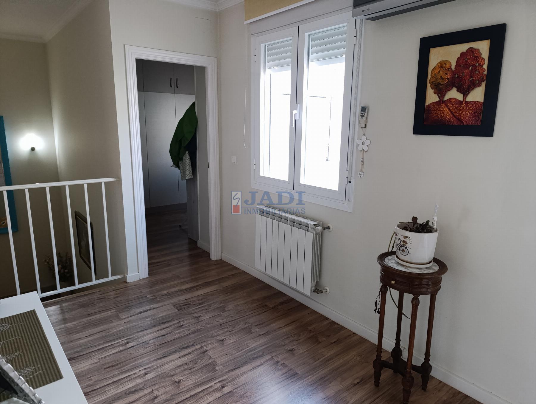 Venta de casa en Valdepeñas
