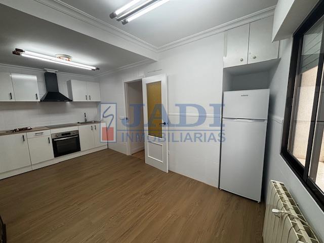 Venta de casa en Valdepeñas