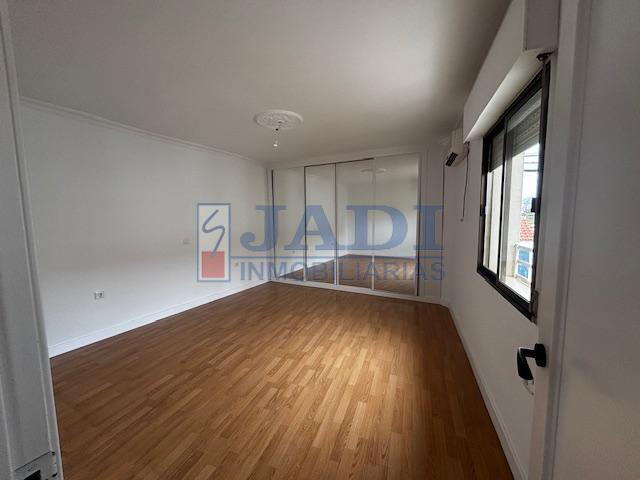 Venta de casa en Valdepeñas