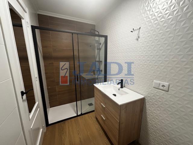 Venta de casa en Valdepeñas